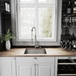 VIGO Laurelton Pull-Down Kitchen Faucet With Soap Dispenser, Stainless Steel 16 VIGO Laurelton Pull-Down Kitchen Faucet With Soap Dispenser, Stainless Steel -Whole House Kitchenware 0fa196010e983d94 1887 w800 h800 b0 p0