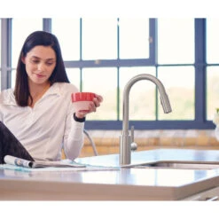 Moen 7882 Genta LX Pull-Down Spray Kitchen Faucet - Spot Resist Stainless -Whole House Kitchenware 13e1b868005ea33f 6343 w800 h800 b0 p0