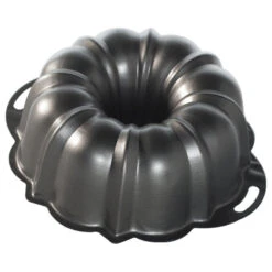Nordic Ware Anniversary ProForm Cast Aluminum 12 Cup Bundt Pan