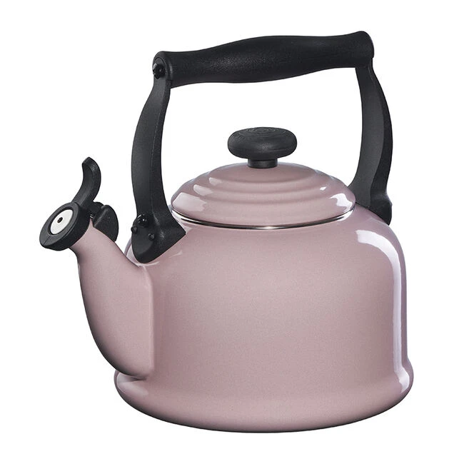 Le Creuset Brittany Kettle 3 Le Creuset Brittany Kettle