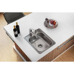 D11721 Dayton Stainless Steel 17" X 21-1/4" Drop-in Bar Sink, 3 Holes