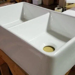 32" White Fireclay Farmhouse Kitchen Sink -Whole House Kitchenware 801144710ab9a371 8381 w800 h800 b0 p0