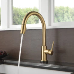 Delta Trinsic Pull-Down Kitchen Faucet With Touch2O Technology, Champagne Bronze -Whole House Kitchenware 89a1de650cbf41de 5457 w800 h800 b0 p0