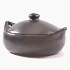 Ancient Cookware, Chamba Flat Clay Casserole, 10.75x12.8x6.5 -Whole House Kitchenware 9021818c089a47c3 9147 w800 h800 b1 p0