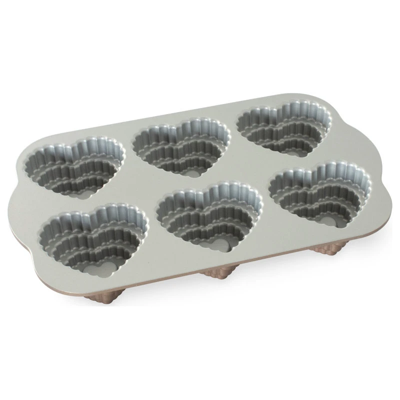 Nordic Ware Cast Aluminum Tiered Heart Cakelet Pan 4 Nordic Ware Cast Aluminum Tiered Heart Cakelet Pan - Image 2