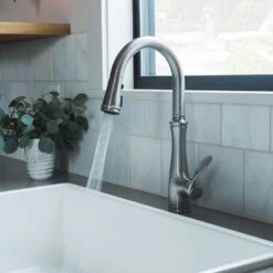 Kohler K-560 Bellera Pull-Down Kitchen Faucet - Oil Rubbed Bronze (2BZ) -Whole House Kitchenware d1b19b660d320ed4 5627 w800 h800 b0 p0