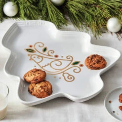 Le Creuset Noël Collection Partridge In A Pear Tree Platter